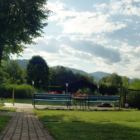 Schiller Apartament *