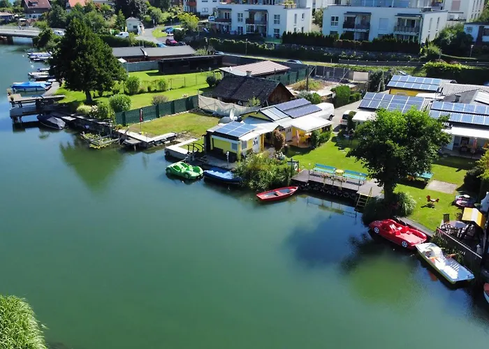 Schiller Apartament *